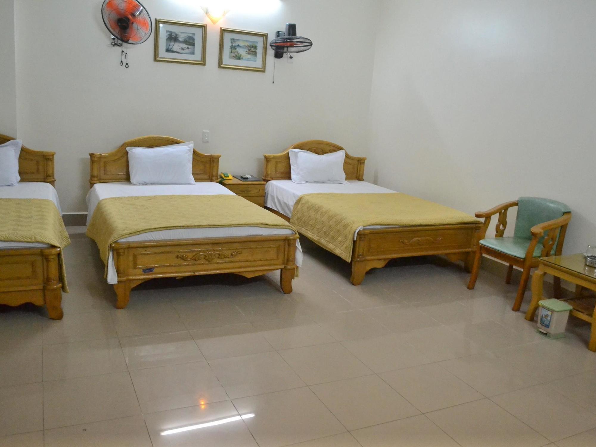 Hoang Ngoc Hotel Dong Khe Sau 외부 사진