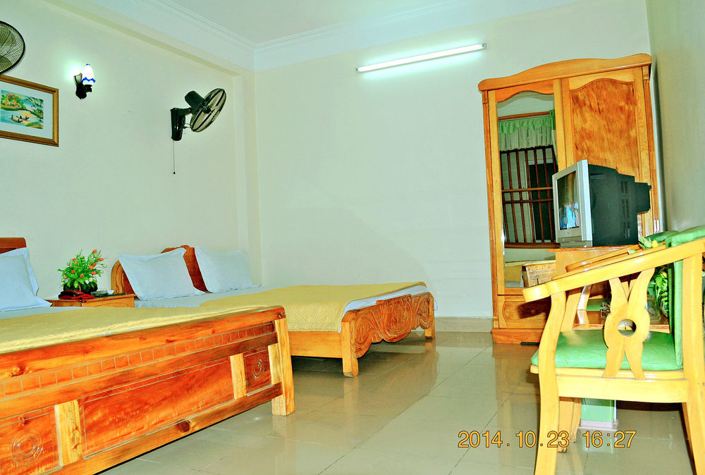 Hoang Ngoc Hotel Dong Khe Sau 외부 사진