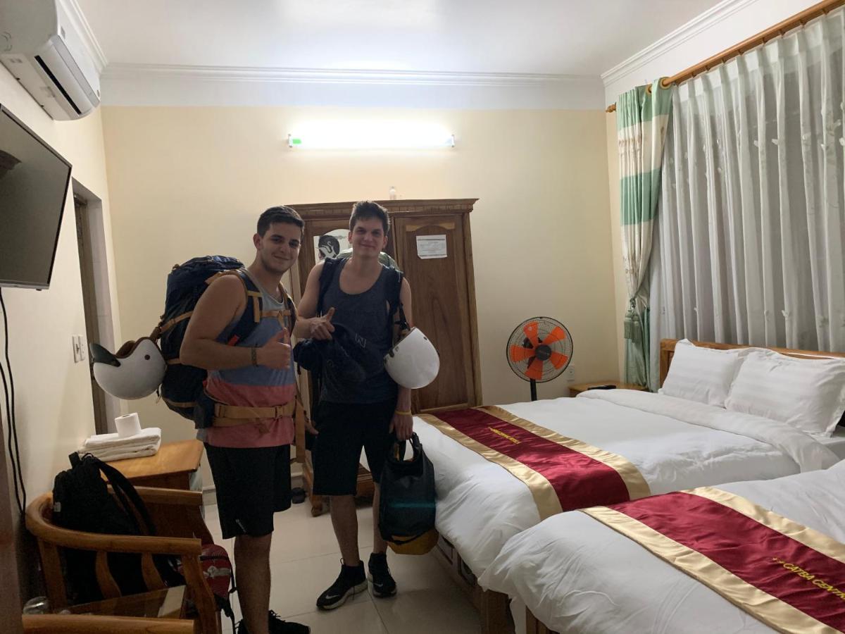 Hoang Ngoc Hotel Dong Khe Sau 외부 사진