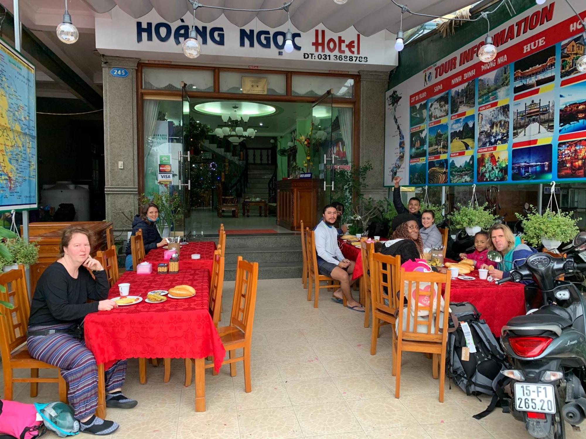Hoang Ngoc Hotel Dong Khe Sau 외부 사진